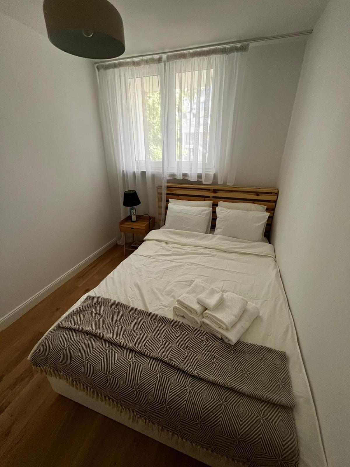 Ferienwohnung Apartament Mila - Muzeum Polin Warschau Exterior foto